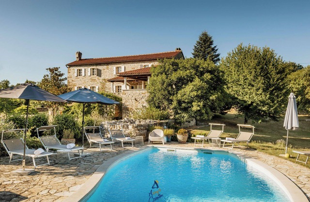 Rustic Villa with a Pool for up to 12 guests
