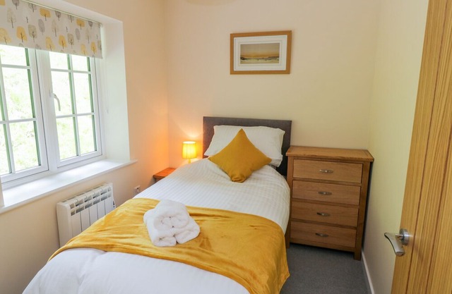 Ryedale Country Lodges - Willow Lodge, KIRKBYMOORSIDE