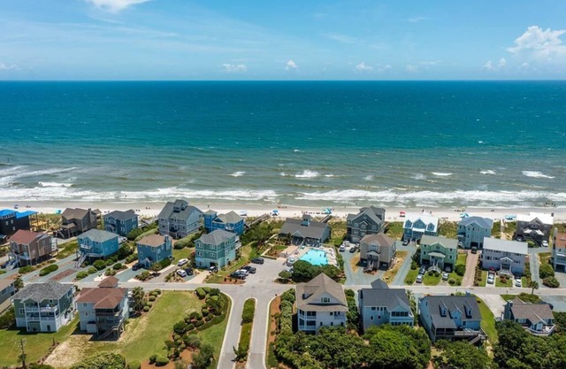 S. Permuda Wynd 100 | Sleeps 10 | Community Pool | Elevator