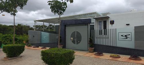 S R Private Residence