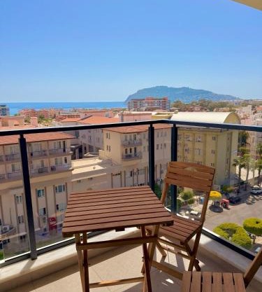 SA Apartments! Sea and Mountain View 2BD Duplex