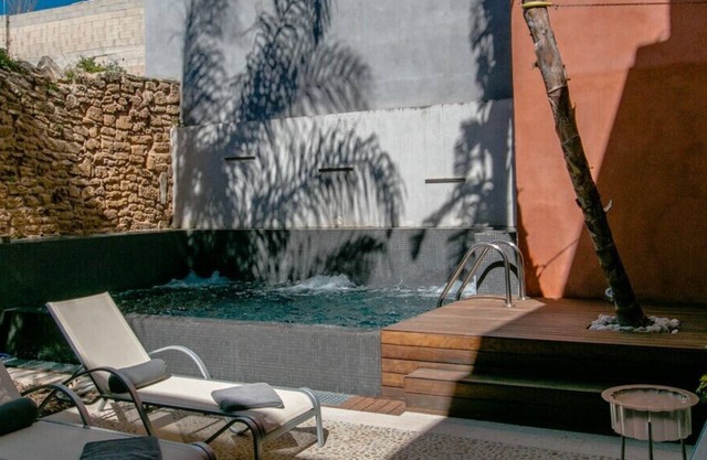 Sa Muralla for 6 people with swimming pool in Alcúdia