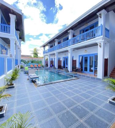 Sadakham Legend Hotel