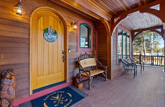 Sagamore Golf House w/ Dockspace & Hot Tub