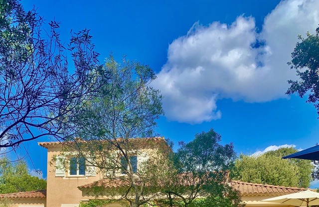 SAGONE: Beautiful charming villa with pool, quiet area near the beach