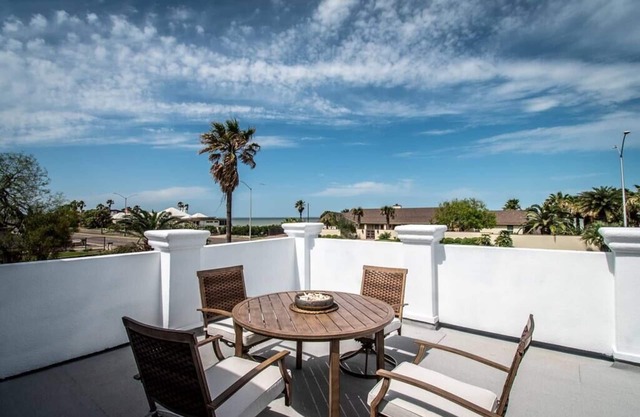 Sail Away! Your Coastal Pool Oasis Awaits