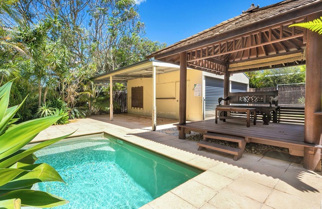 Salt and Serenity - Lux Home With Heated Pool