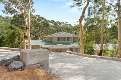 Saltwood at Hyams Beach