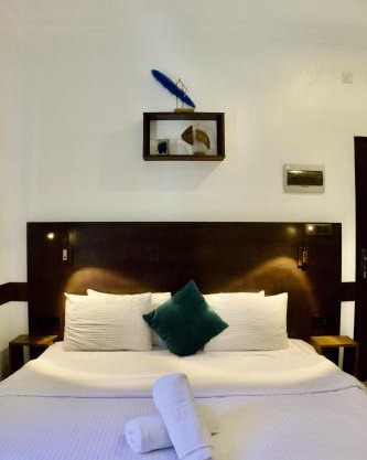 Samaik Thulusdhoo Inn