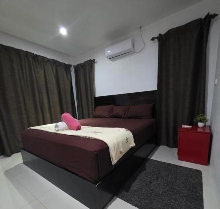 Samayra's Apartment