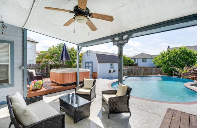 San Antonio Home w/Private Hot Tub + Pool!