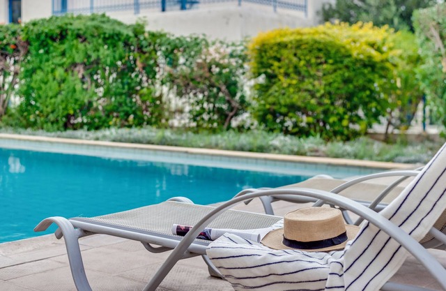 Sanders Azzurro - Ideal Villa w/ Private Pool