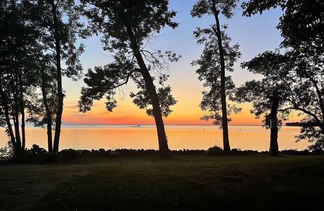 Sandy Point Mille Lacs - Sunset Views & Walking Distance to Hunter's Point!