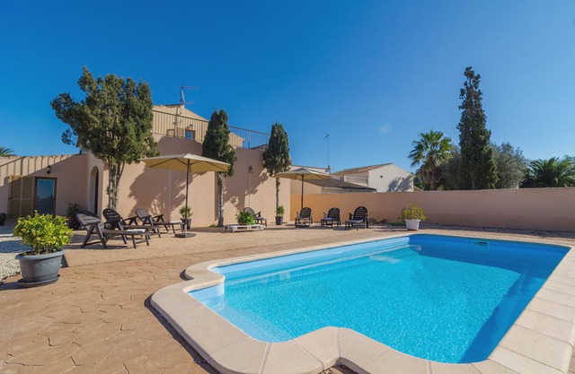 Sant Blai Vell - Five Bedroom Villa, Sleeps 9