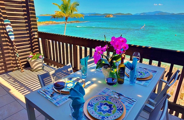 🌴 Sapphire Beachfront New Renovated Villa Perfect for Family WiFi ★