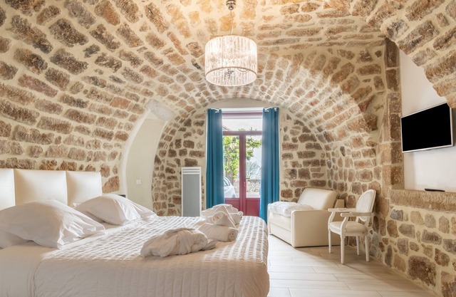 Sardone - Charmant gîte 3e jacuzzi et sauna