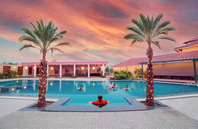 Sarvaswa Resort - Raipur