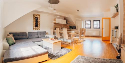 Savoy Loft Apartment
