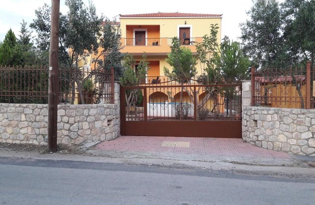 Savvas Apartments