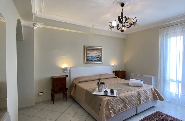 Scala dei Turchi Palace Suite for 4 Guest