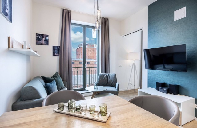 Schickes Hafenapartment mit Balkon und Tollem Ausblick in Hervorragender Lage