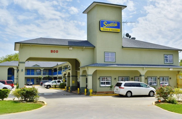 Scottish Inns and Suites Alvin