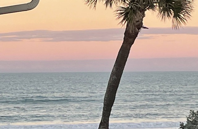 Sea-and-Heaven 1 bdrm Condo W/Ocean Views