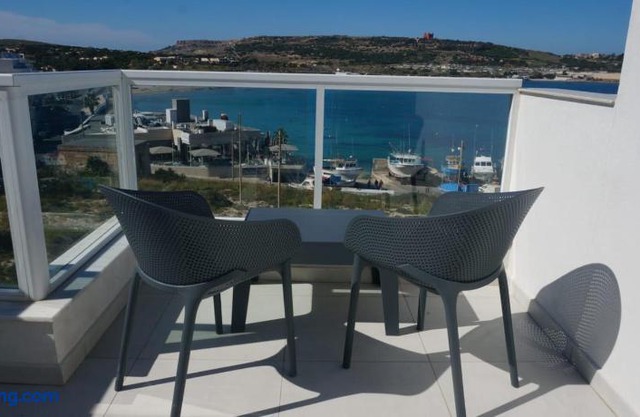 Sea View Penthouse Mellieha Bay
