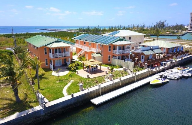 SeaBreeze Vacation Villas