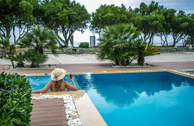 Seafront 2 bedroom villa