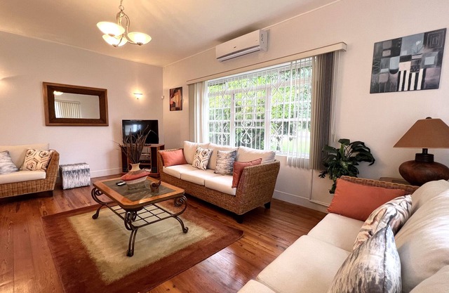 Seagaze beach house is perfect for family, a few steps to the beach