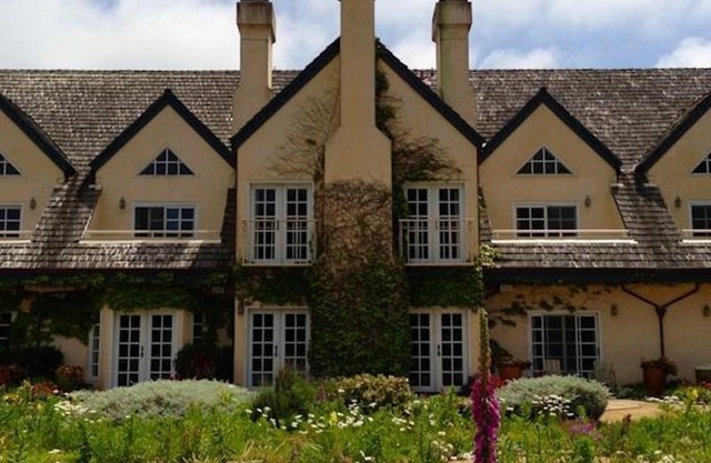 Seal Cove Inn