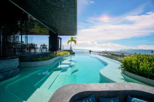Seaphere Pattaya Hotel by Elite Suites