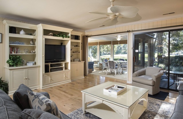SeaPines, Short walk to the beach, Pet friendly, 2 free bicycles