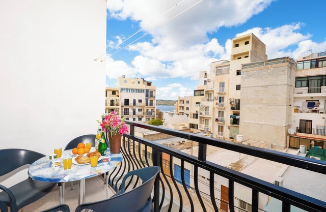 Seashells 2 Bedroom Apartment.