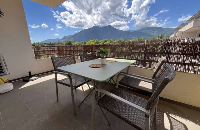 Seaside Haven: Air-Conditioned 1BR with Terrace, Near Beach and Shops