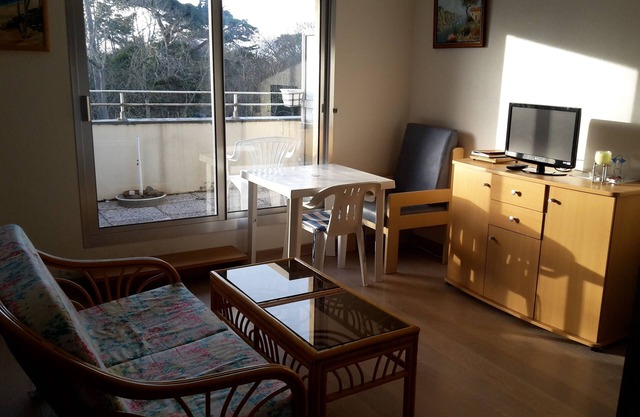 Seaside 2-room apartment T2 + large terrace Pleneuf Val Andre