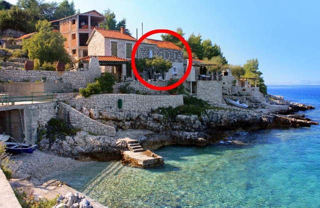 Seaside secluded apartments Cove Danca - Babina, Korcula - 9322