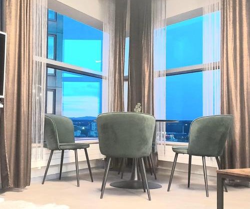 SeaTowers 28 Floor NEW PANORAMIC PENTHOUSE! Sea & City View from GLASS CORNER TRIANGLE! 75m2! Terrace!