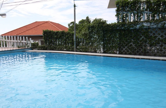 SEAVIEW POOL VILLA 4