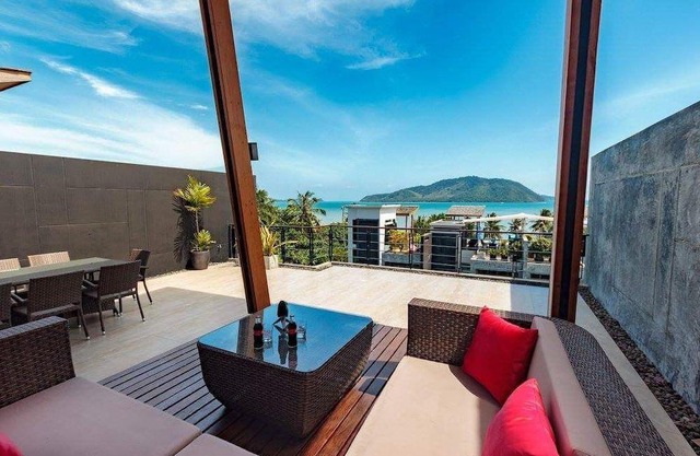 Seaview Private Pool villa