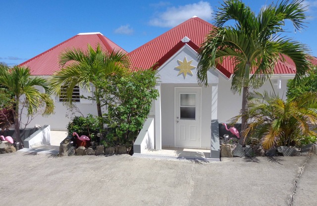 Secluded and Romantic Villa Overlooking St. Jean Bay