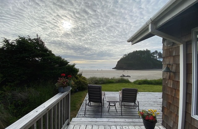 Secluded and updated beach front home with Spectacular Views