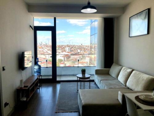 Secured Lux 1 + 1 apartment - Gym, Sauna & Parking (271)
