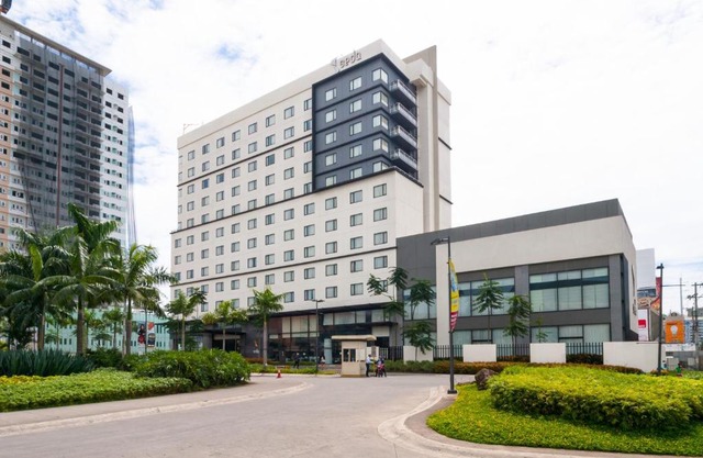 Seda Abreeza - Newly Renovated