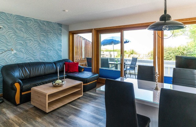 Seeblick 3 - Hotel Haus Windhook (directly at the Baltic Sea)