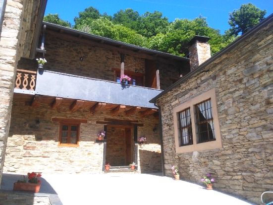 Self catering Oscos Valley for 2 people