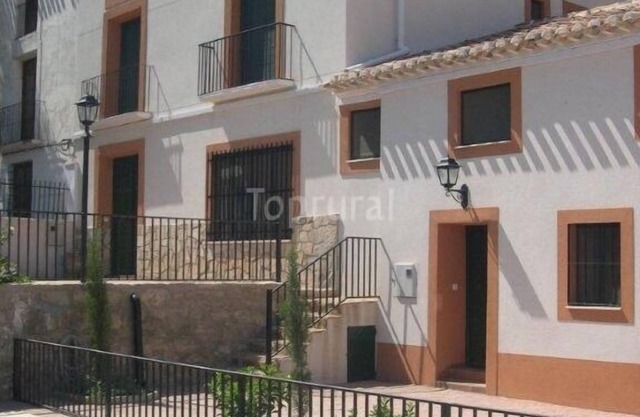 Self Cortijo Las Cobatillas People 