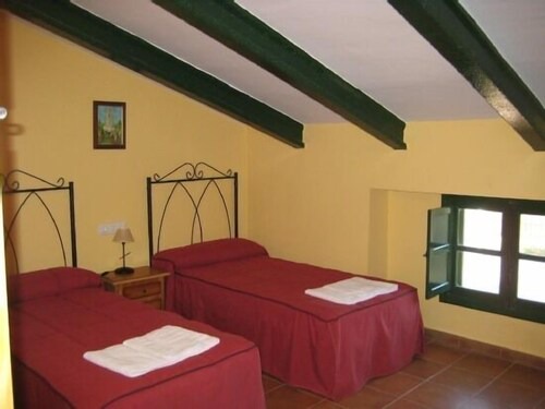 Self catering Cortijo Las Cobatillas for 8 people