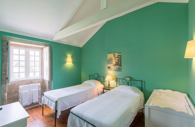 Self catering Quinta de Luou for 6 people